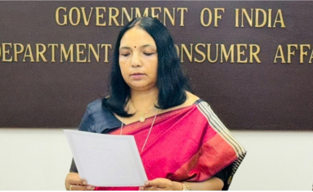 श्रीमती निधि खरे, सचिव, उपभोक्ता मामले विभाग (DoCA), ने विभाग के अधिकारियों को स्वच्छोत्सव 2026  स्वच्छता ही सेवा, स्वच्छ भारत मिशन की एक पहल के अंतर्गत स्वच्छता की शपथ दिलवाई।